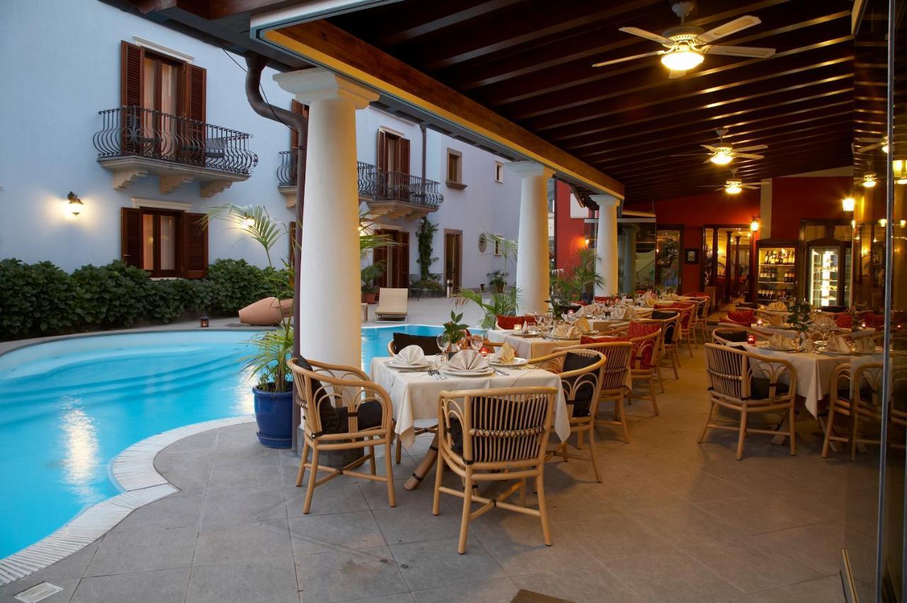 Hotel Arciduca Grand 4*