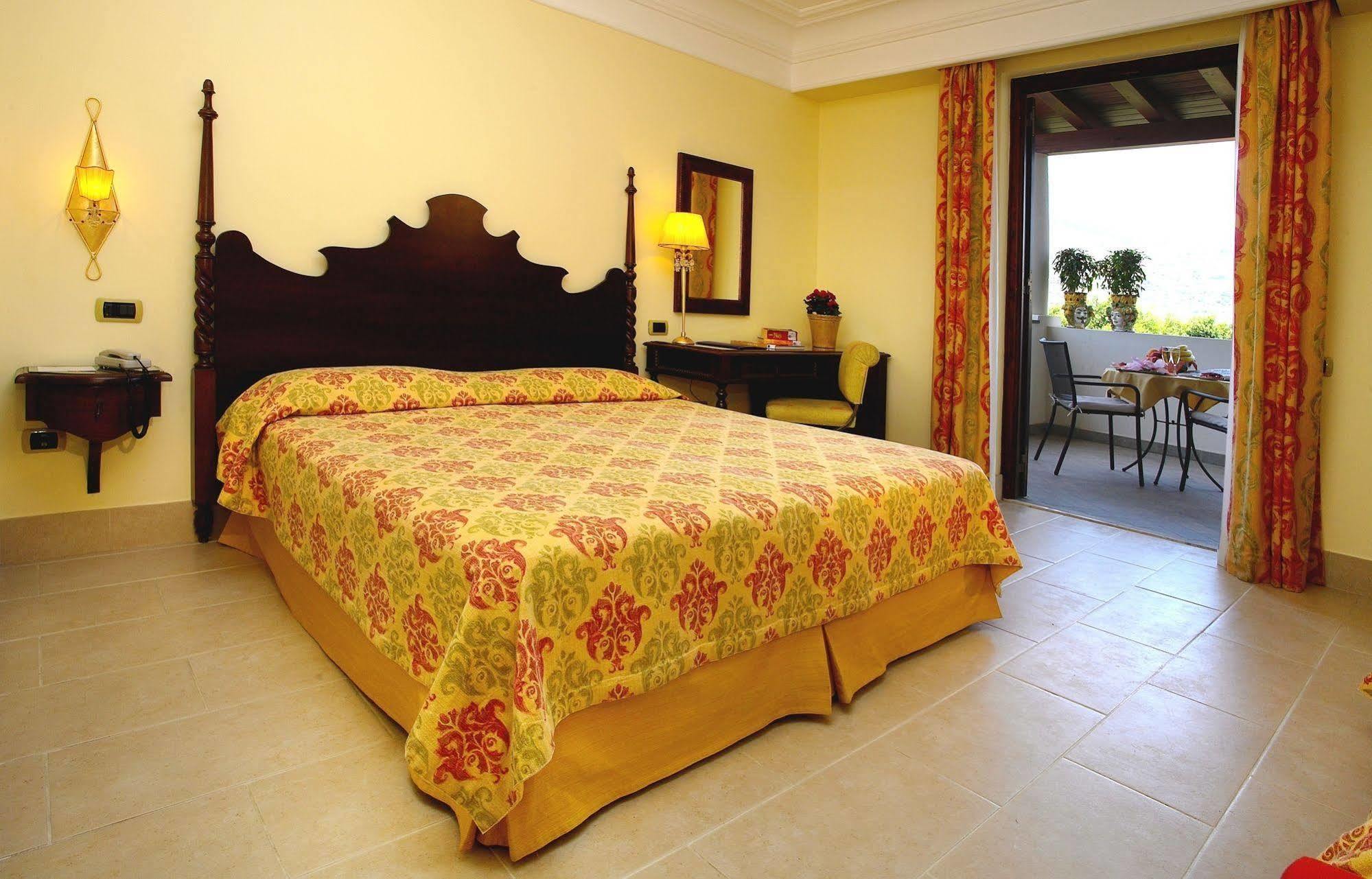 Arciduca Grand 4* Lipari (Isola Lipari)